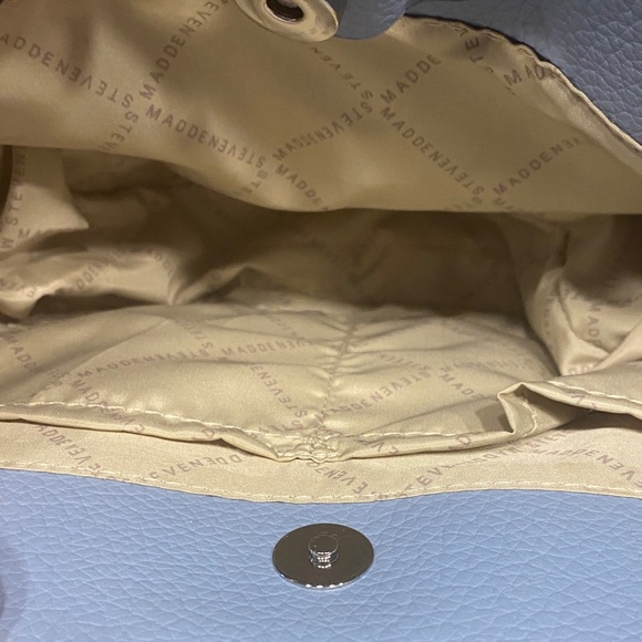 Steve Madden Sky Blue Embossed Shoulder Bag - Picture 5 of 9